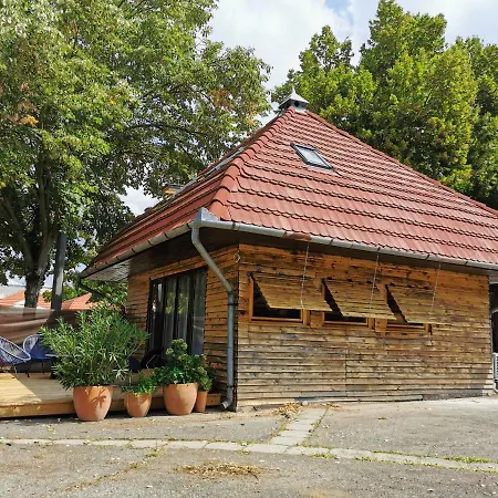 Orfűi Gomba Сasa de vacaciones Orfű